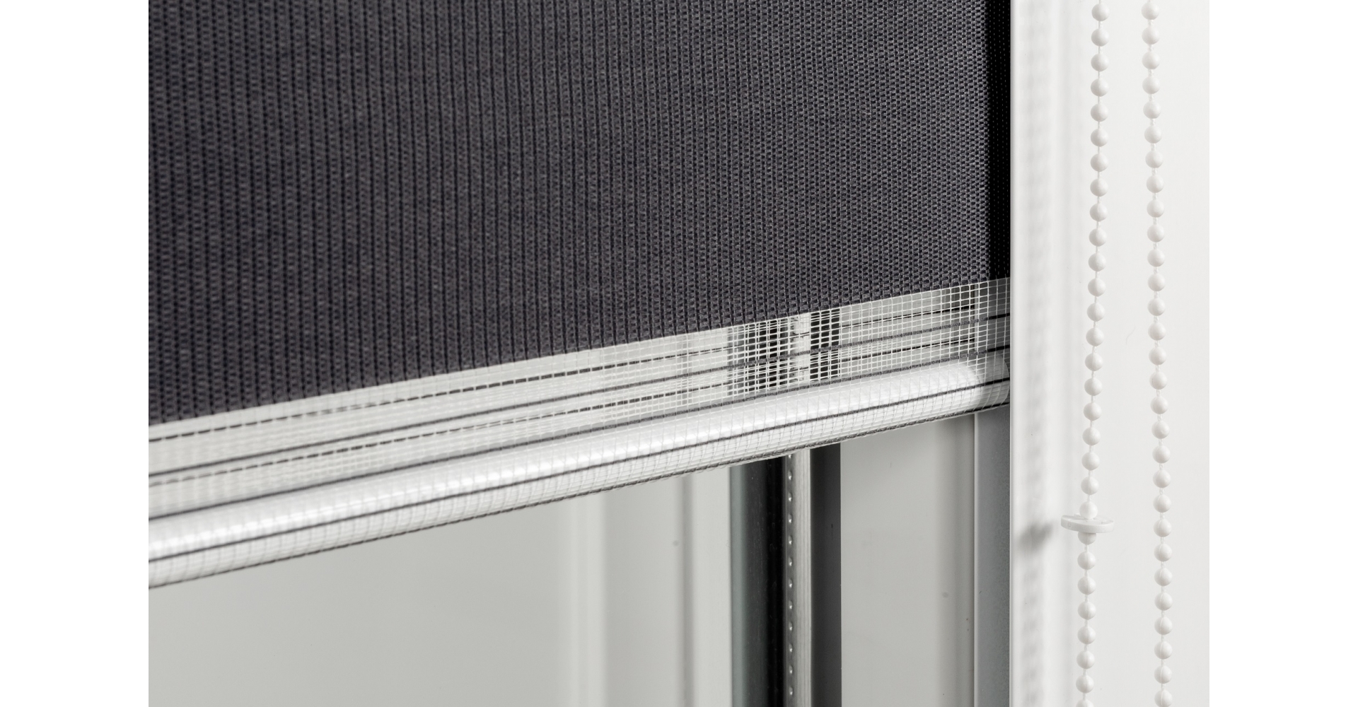 Roleta dzień/noc w kasecie bezinwazyjna