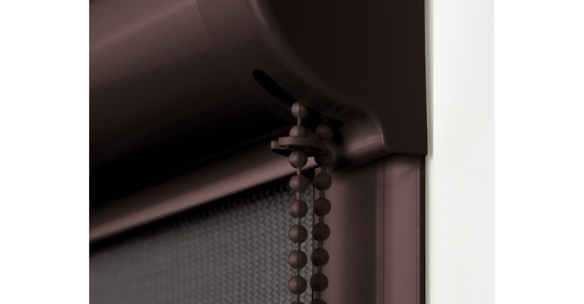 Roleta półzaciemniająca w kasecie...